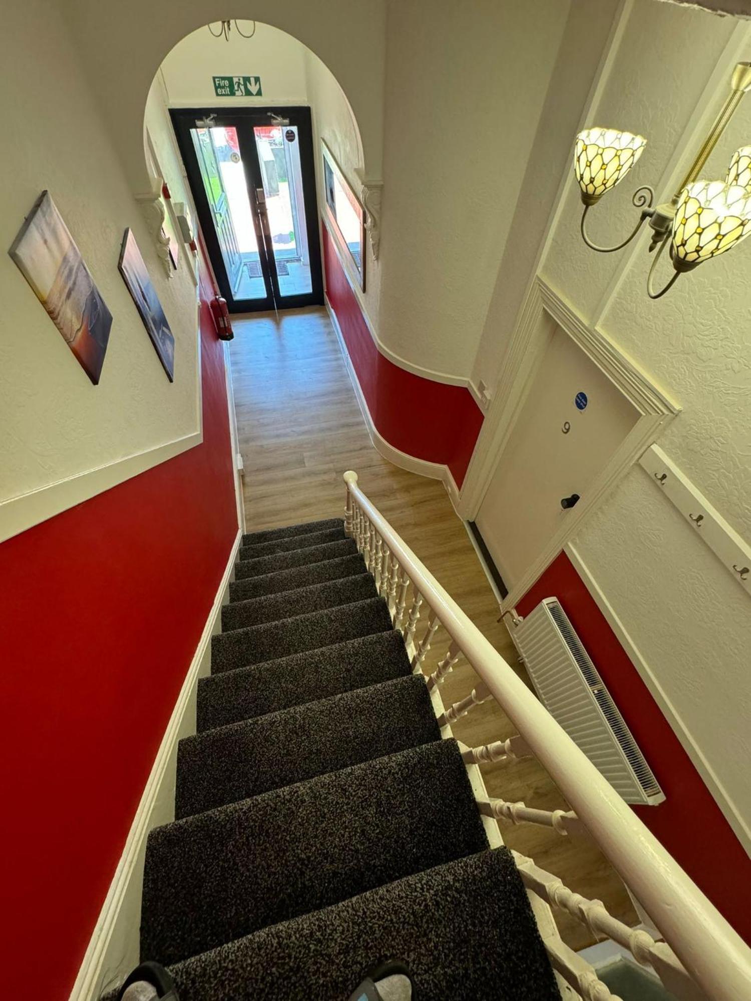 The Paradise Guest House Great Yarmouth Bagian luar foto
