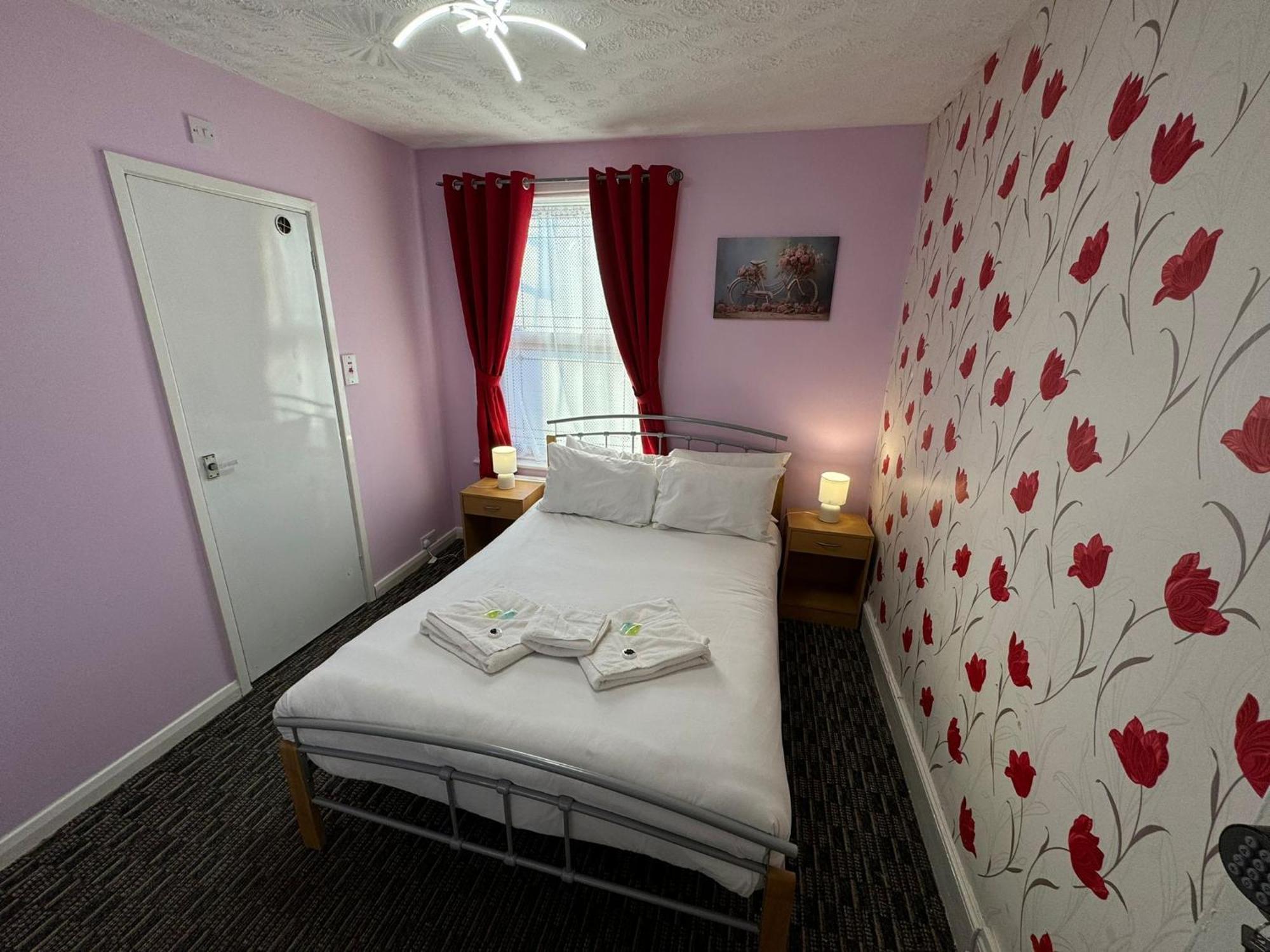 The Paradise Guest House Great Yarmouth Ruang foto